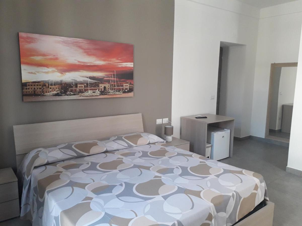 Saponaria B&B Катания Екстериор снимка